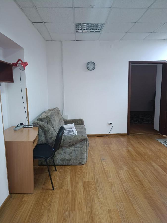 Apartments Domovik On Valenberga 3 Mukačevo Esterno foto