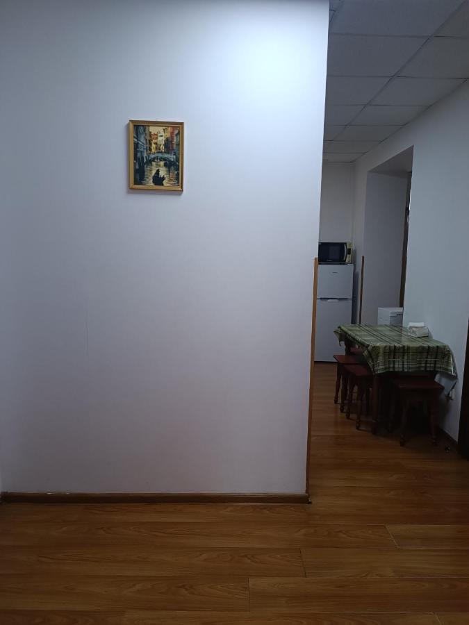 Apartments Domovik On Valenberga 3 Mukačevo Esterno foto